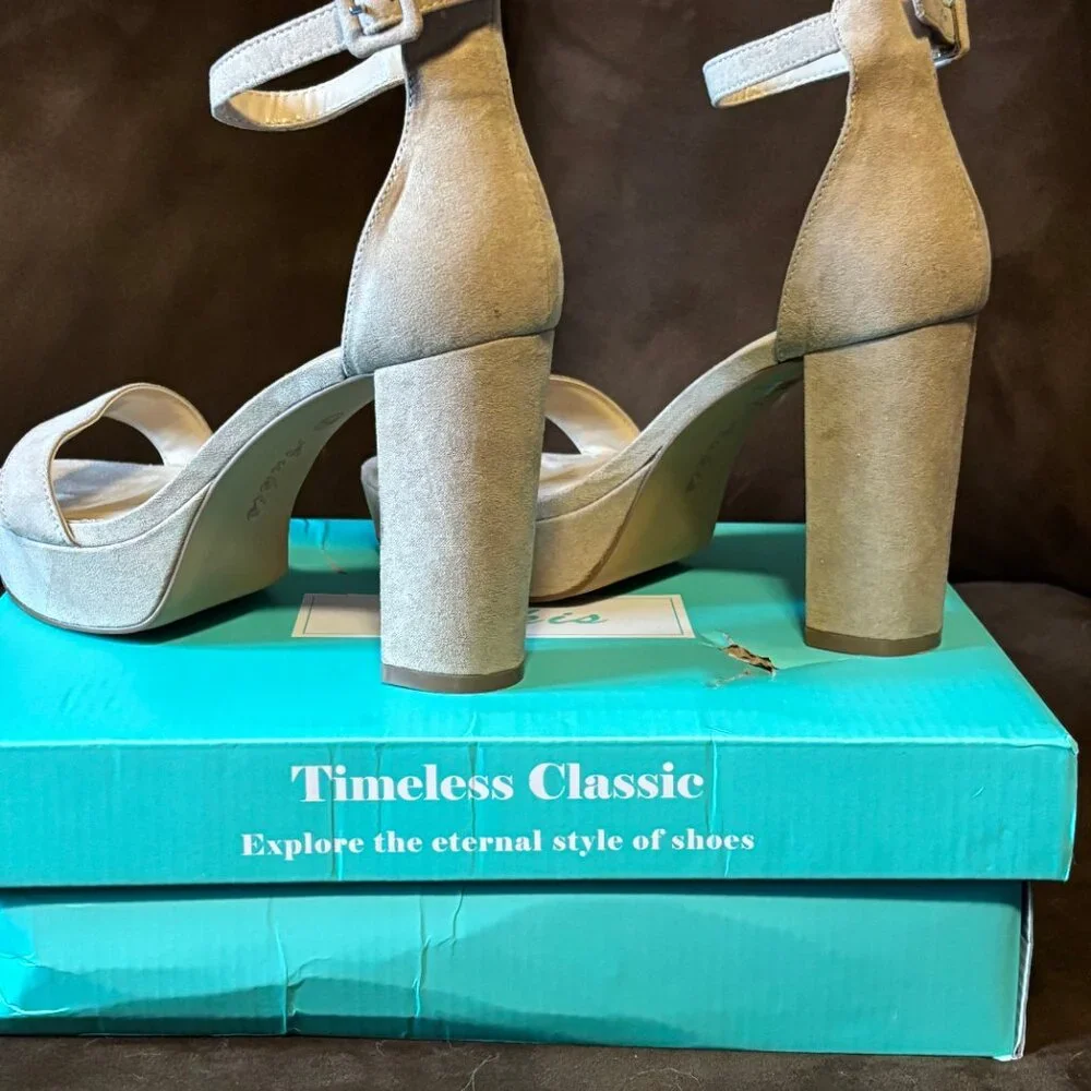 Ankis 4 Inches Chunky Platform heels Sandals Women Nude Suede sz 7‎